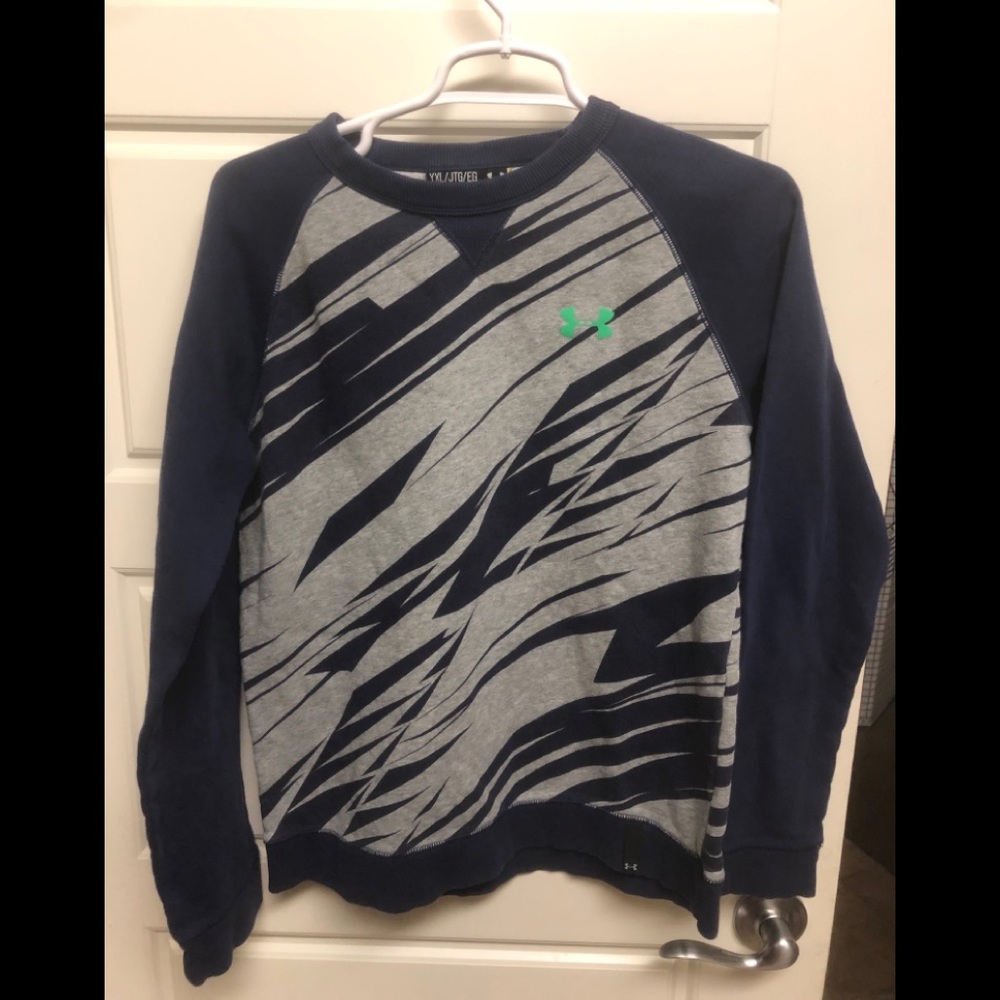 Boys UA sweatshirt